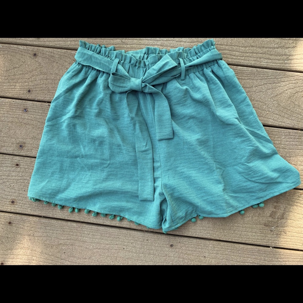 High Wasted Olive Green Shorts